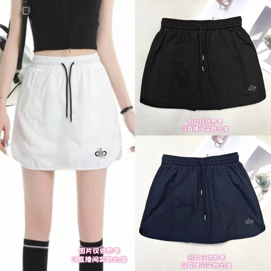 胖汐*字母刺绣标U型短裙防走光设计感中高腰显瘦不规则百搭松紧腰