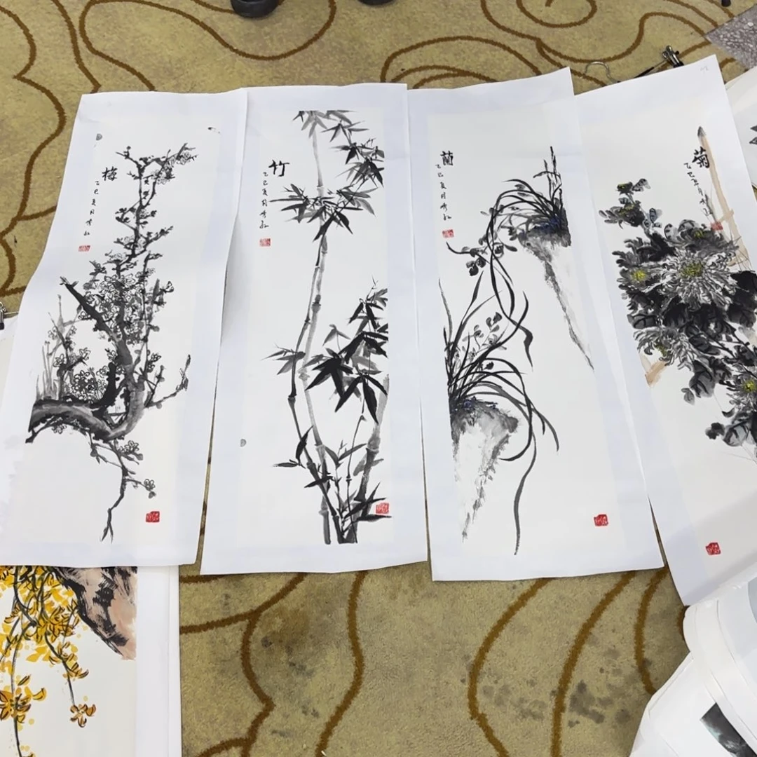 国画秀红四条屏艺