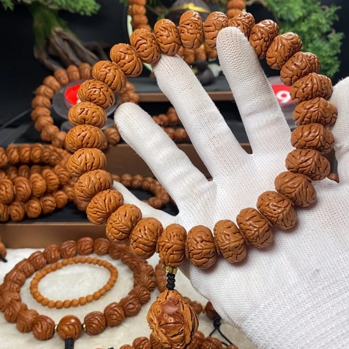 桃核吊坠j***克秦岭龙纹