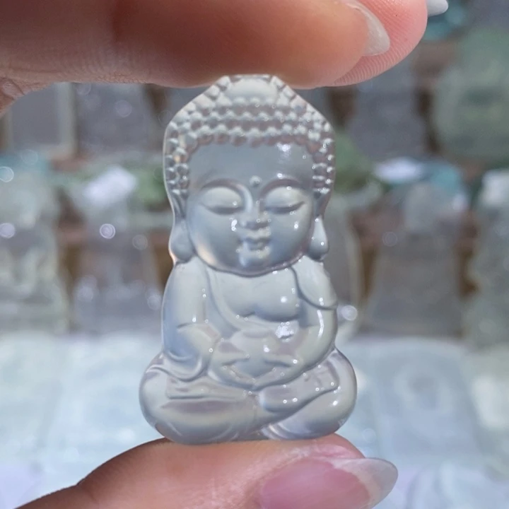 岫玉未镶嵌颈饰吊坠