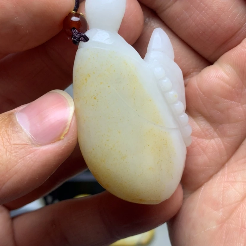 【闪购商品】颈饰未镶嵌和田玉