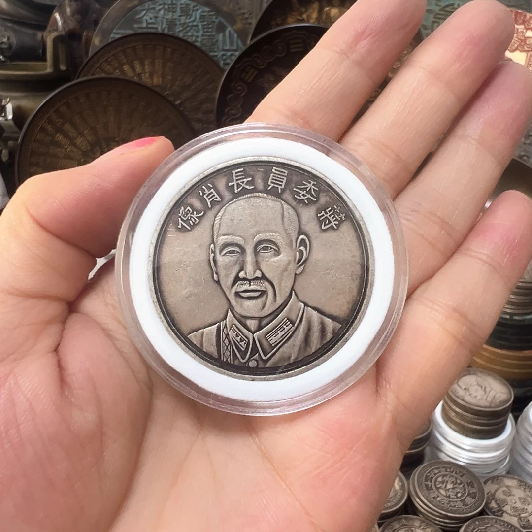 金属复古风格摆件