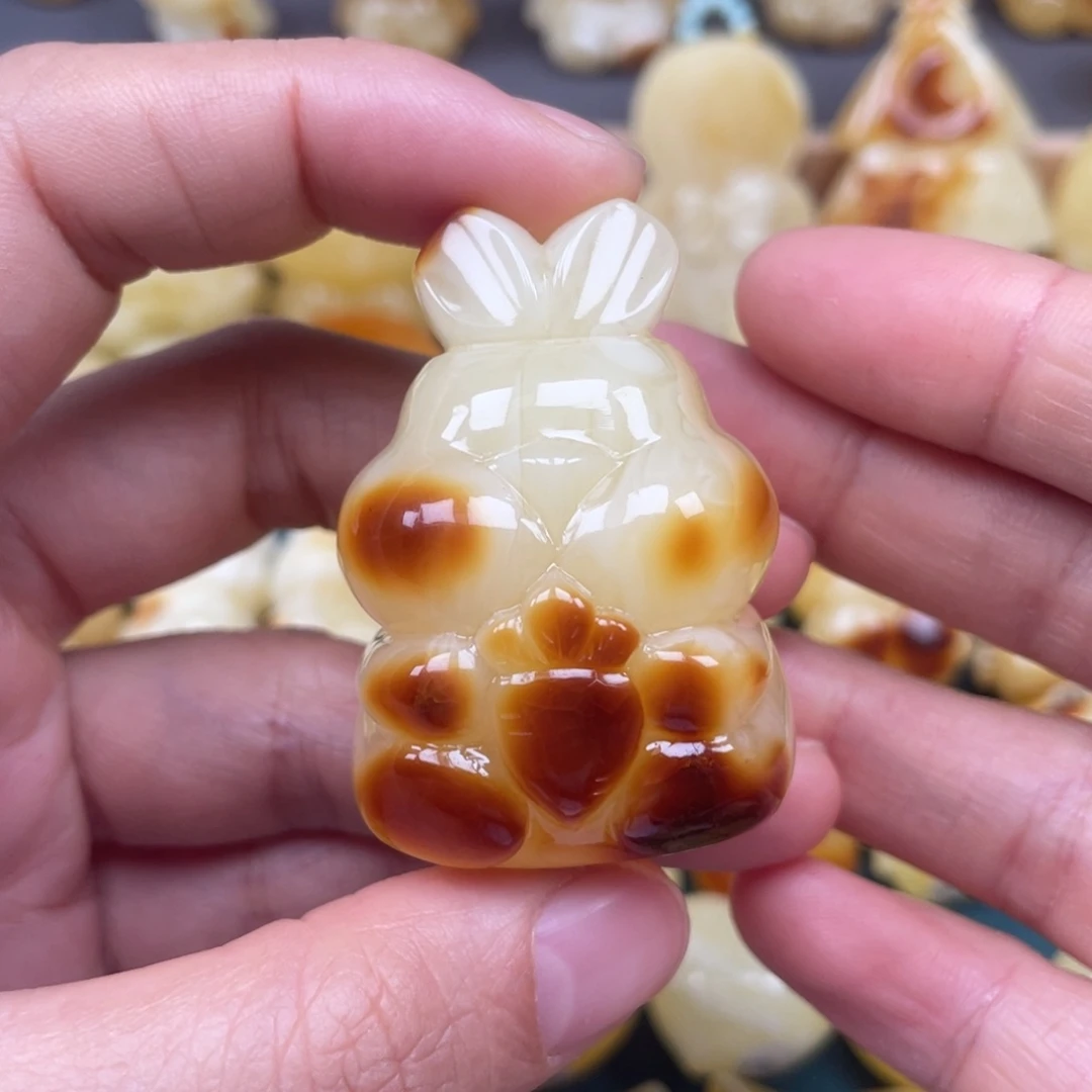未镶嵌琥珀裸石蜜蜡