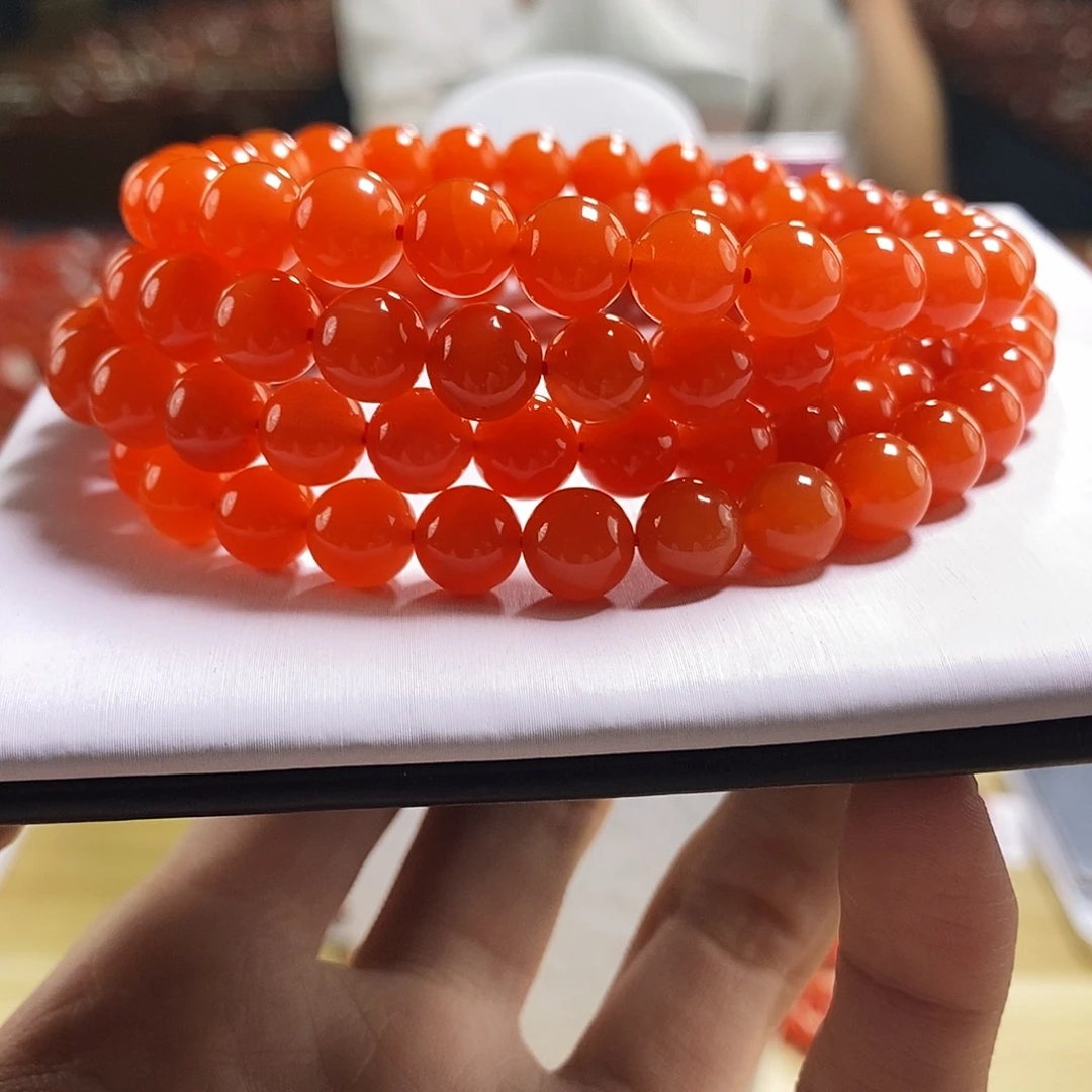 未镶嵌云端滴水洞   8+mm  多样性发一南红玛瑙