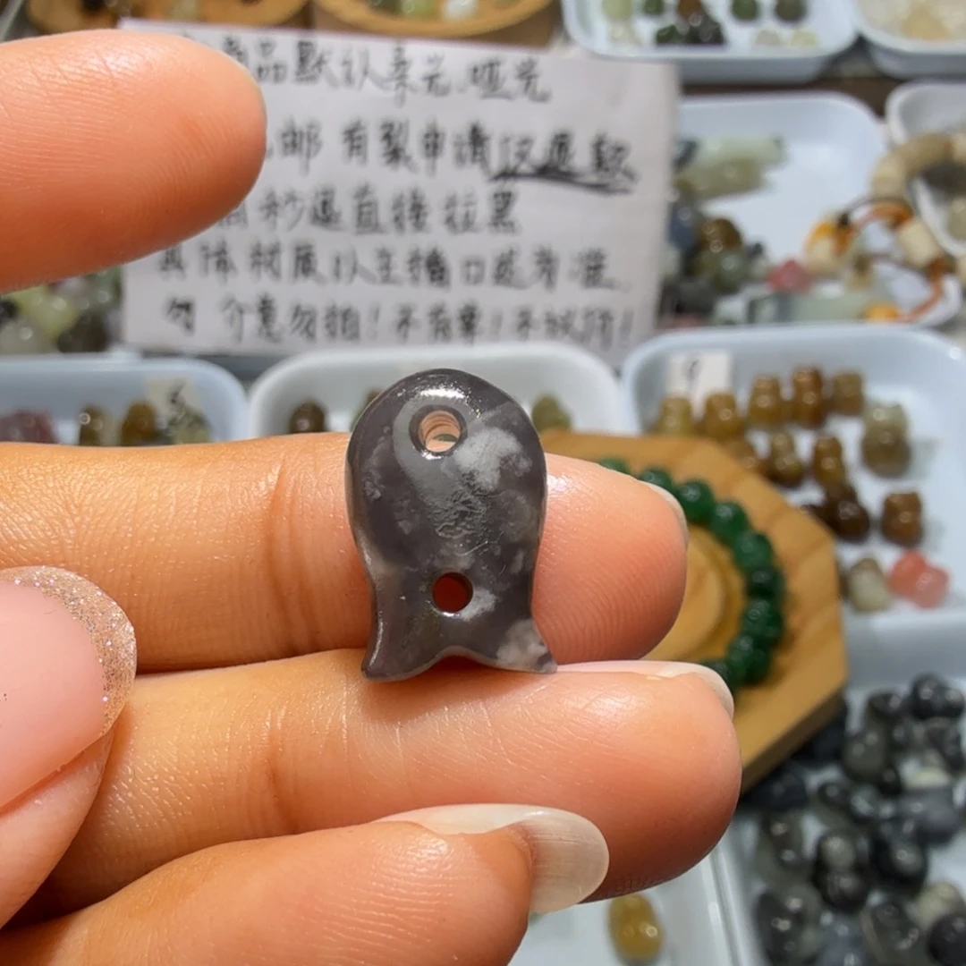 和田玉未镶嵌珠宝奇石