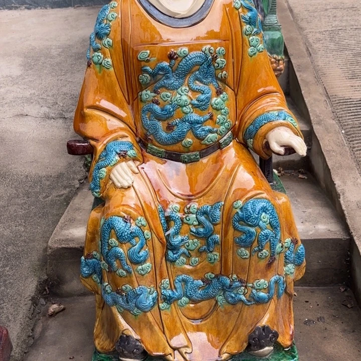 东***道琉璃三彩虚靖天师高度80厘米