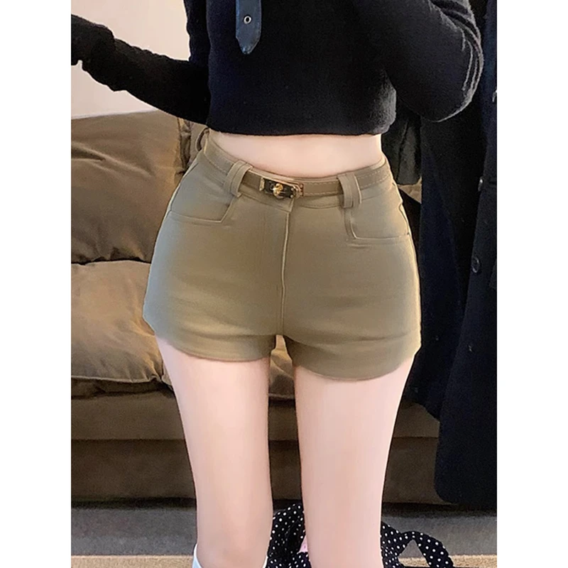 卡其色牛仔短裤女2025新款大码微胖mm夏季高腰显瘦a字包臀热裤子