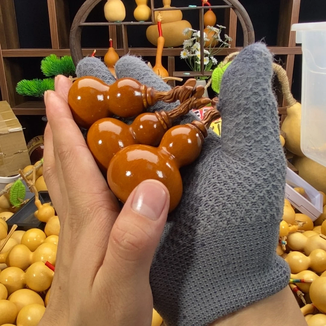 老皮养剑葫手把件