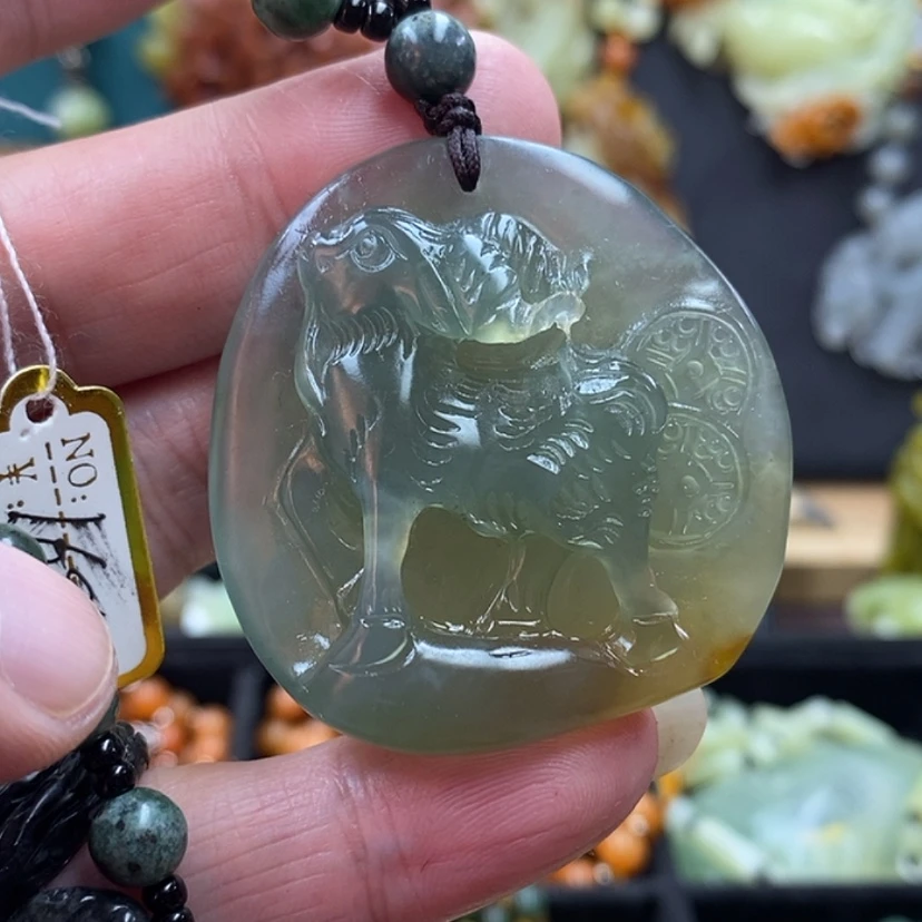 【闪购商品】蛇纹石玉吊坠未镶嵌