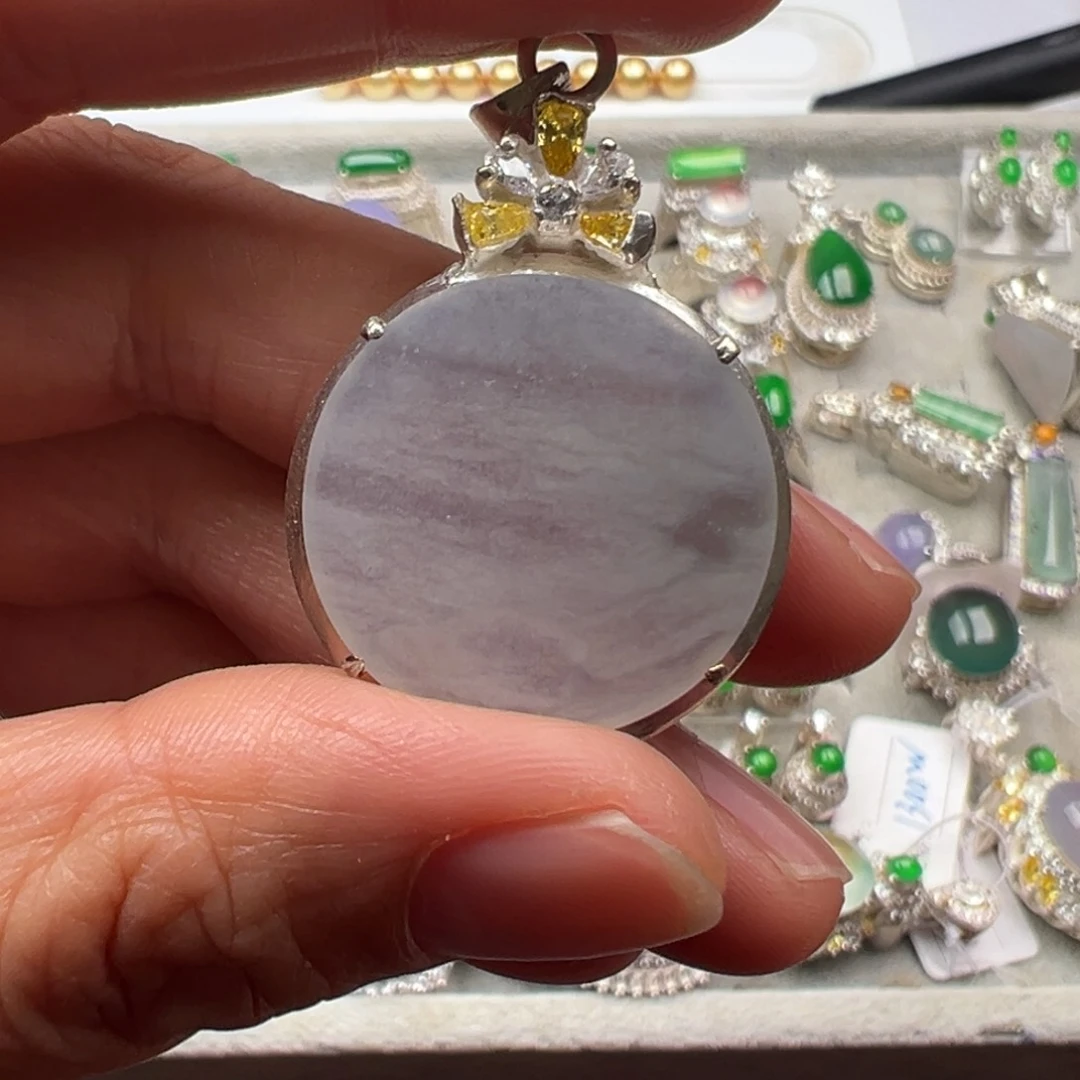 定制翡翠未镶嵌A货