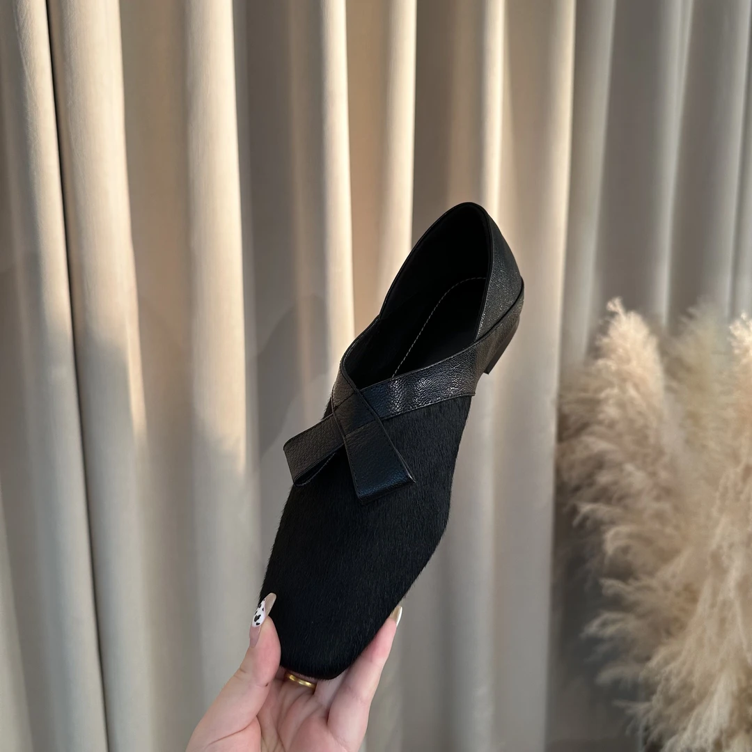 秋季款高级黑马毛蝴蝶结设计时尚气质百搭方头粗跟单鞋软底软面