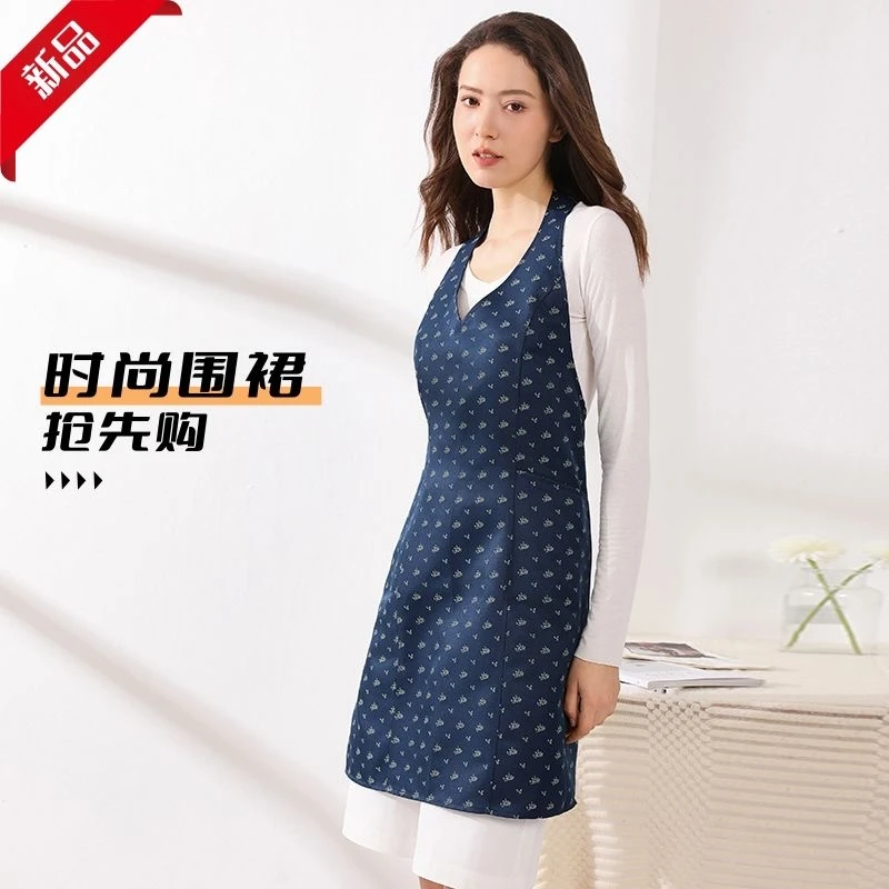 新款法式V领收腰碎花围裙厨房做饭防油污家用透气洋气上班工作服