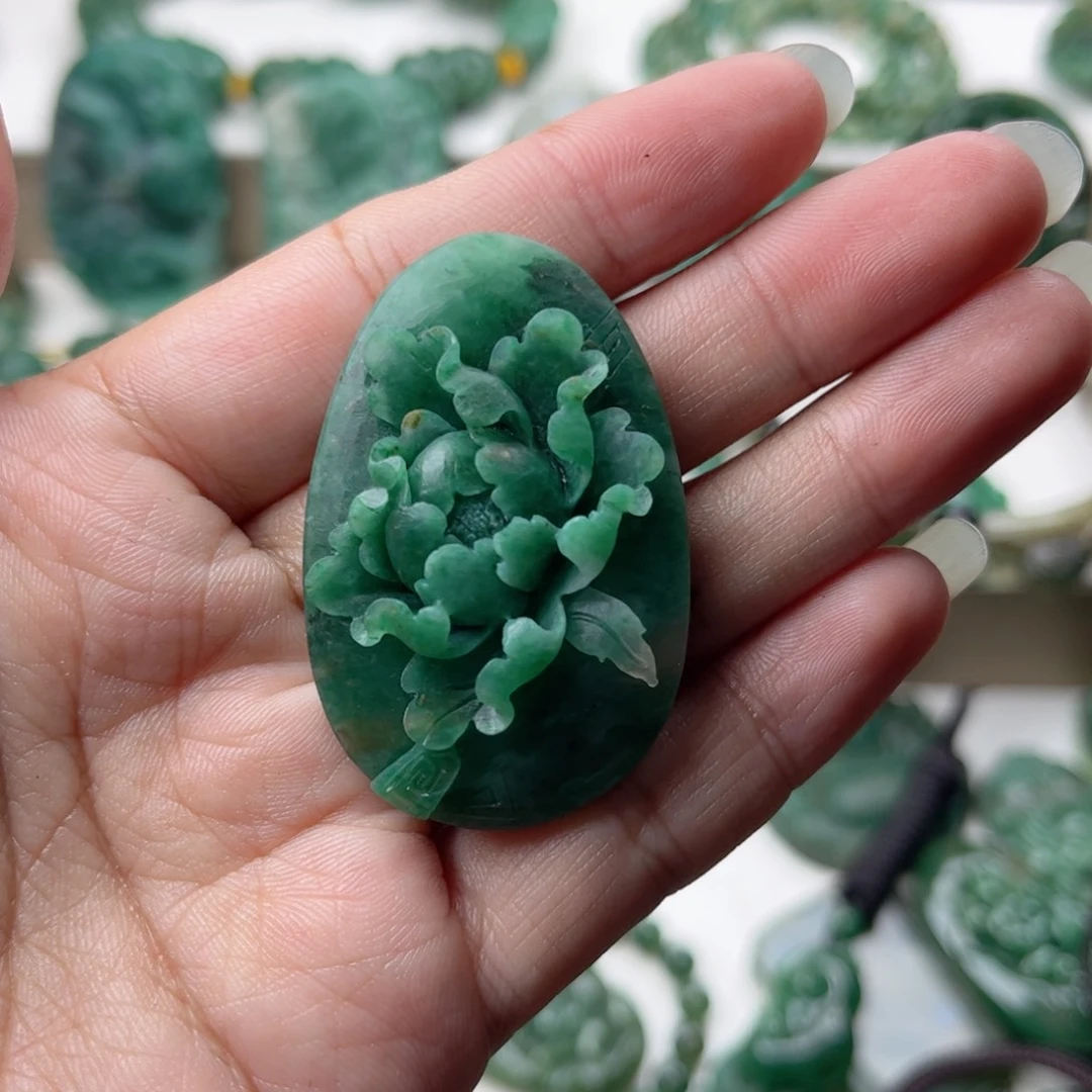 @***@独山玉未镶嵌挂件