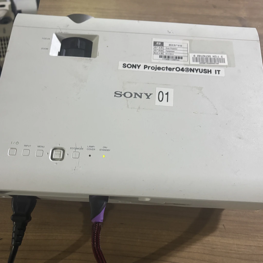 二手Sony 投影仪 运费自理