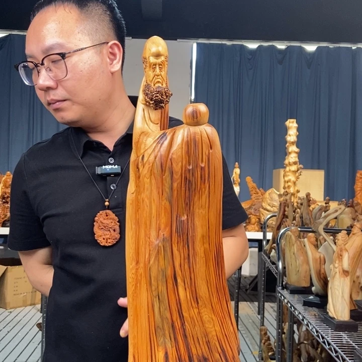 柏木（崖柏）随型摆件