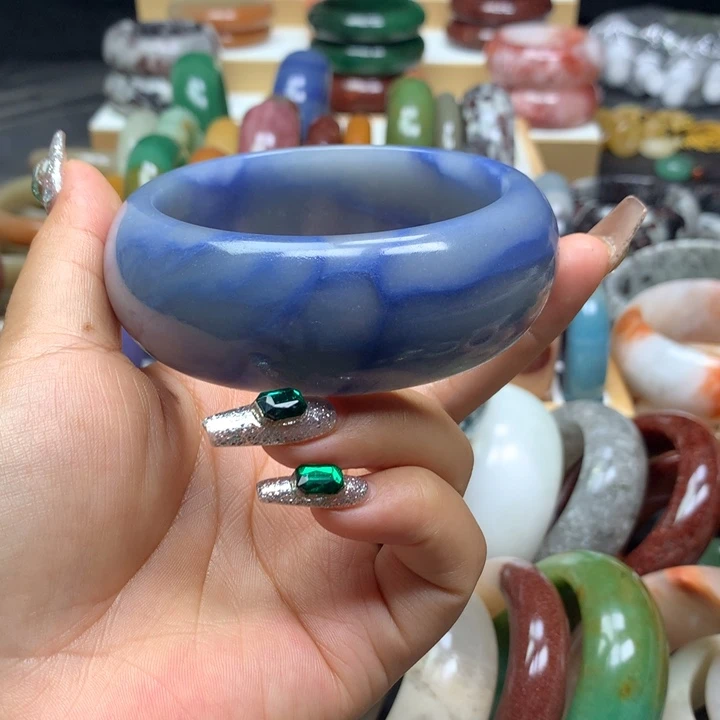 未镶嵌手镯石英质玉太****店