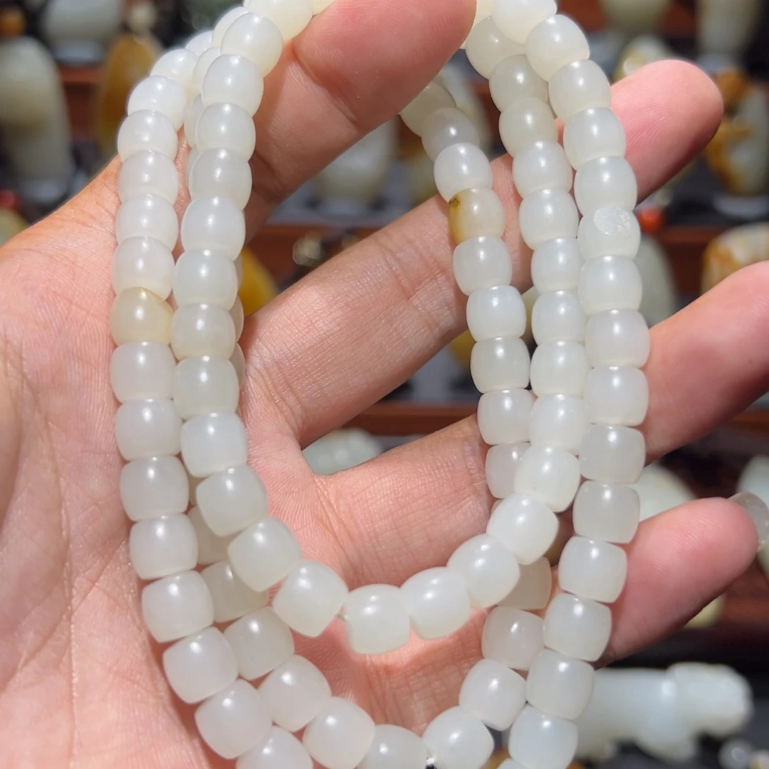 颈饰未镶嵌和田玉（子料）ㄚ****~