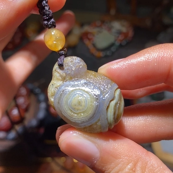 玛瑙/玉髓未镶嵌珠宝半成品