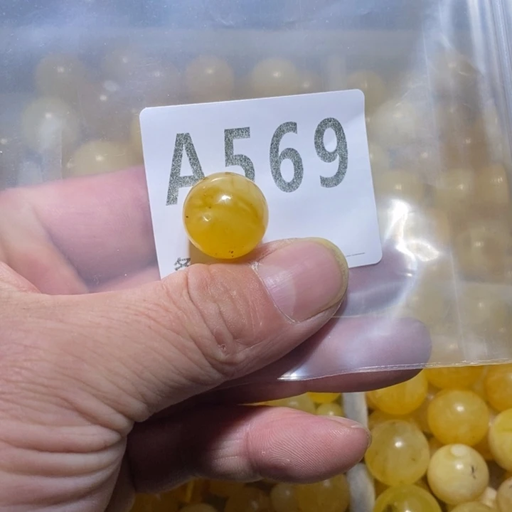 琥珀未镶嵌珠宝奇石微瑕18