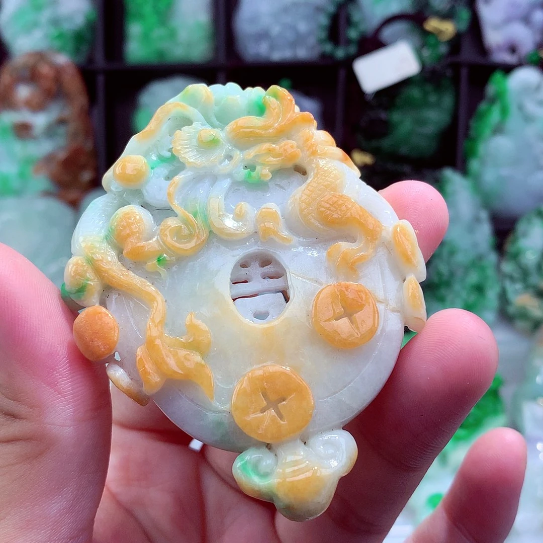 翡翠未镶嵌颈饰挂件