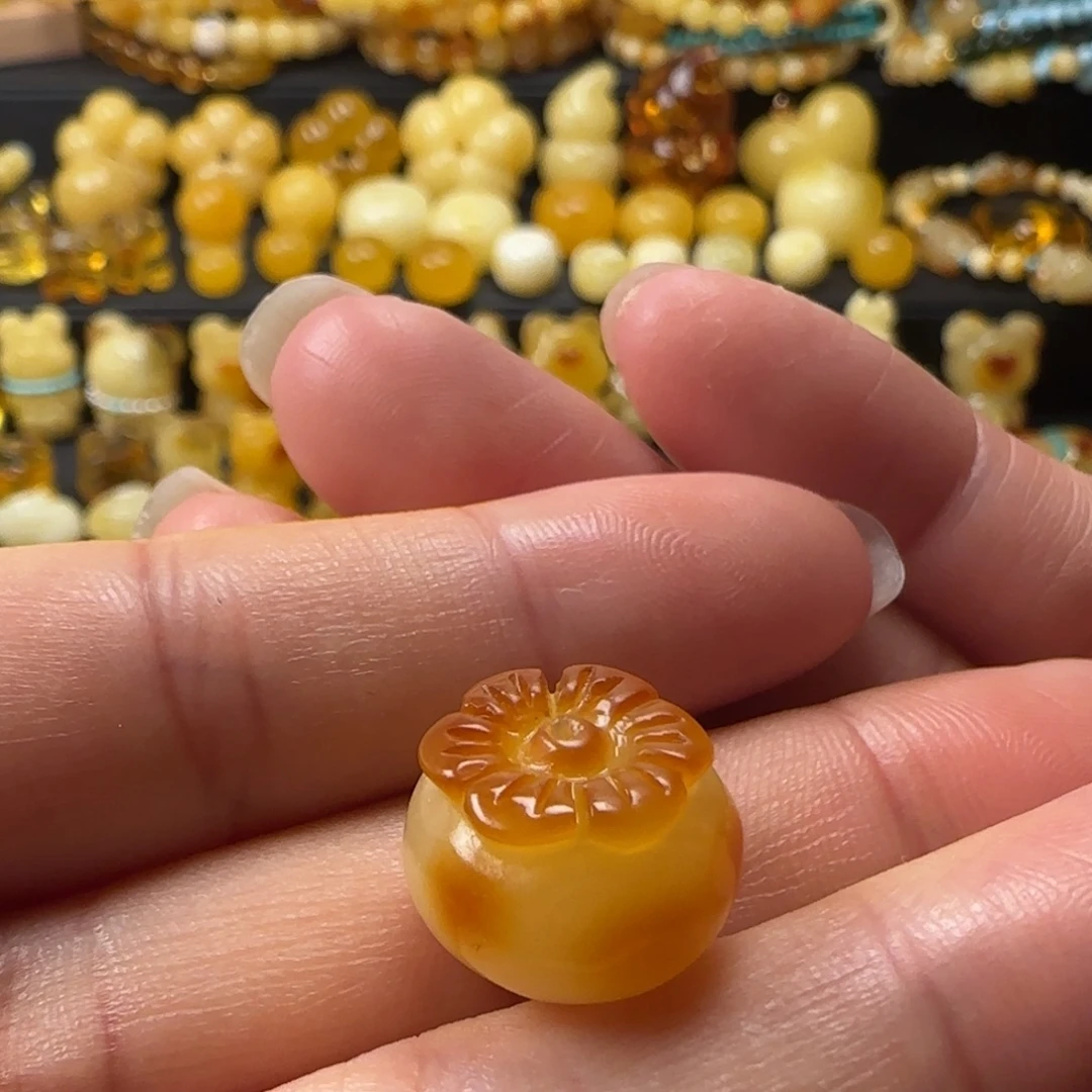 蜜蜡未镶嵌颈饰蜜蜡俏色柿子提溜