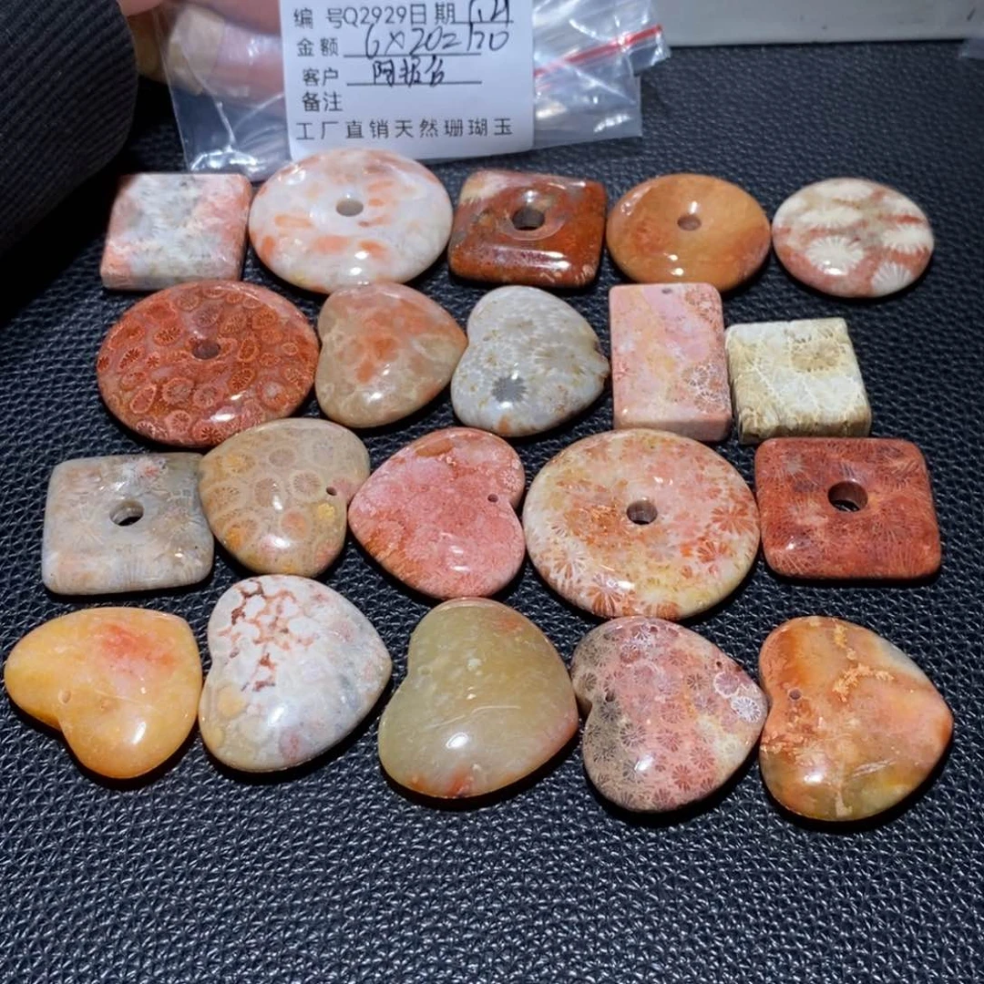 石英质玉颈饰合金阿*名2929