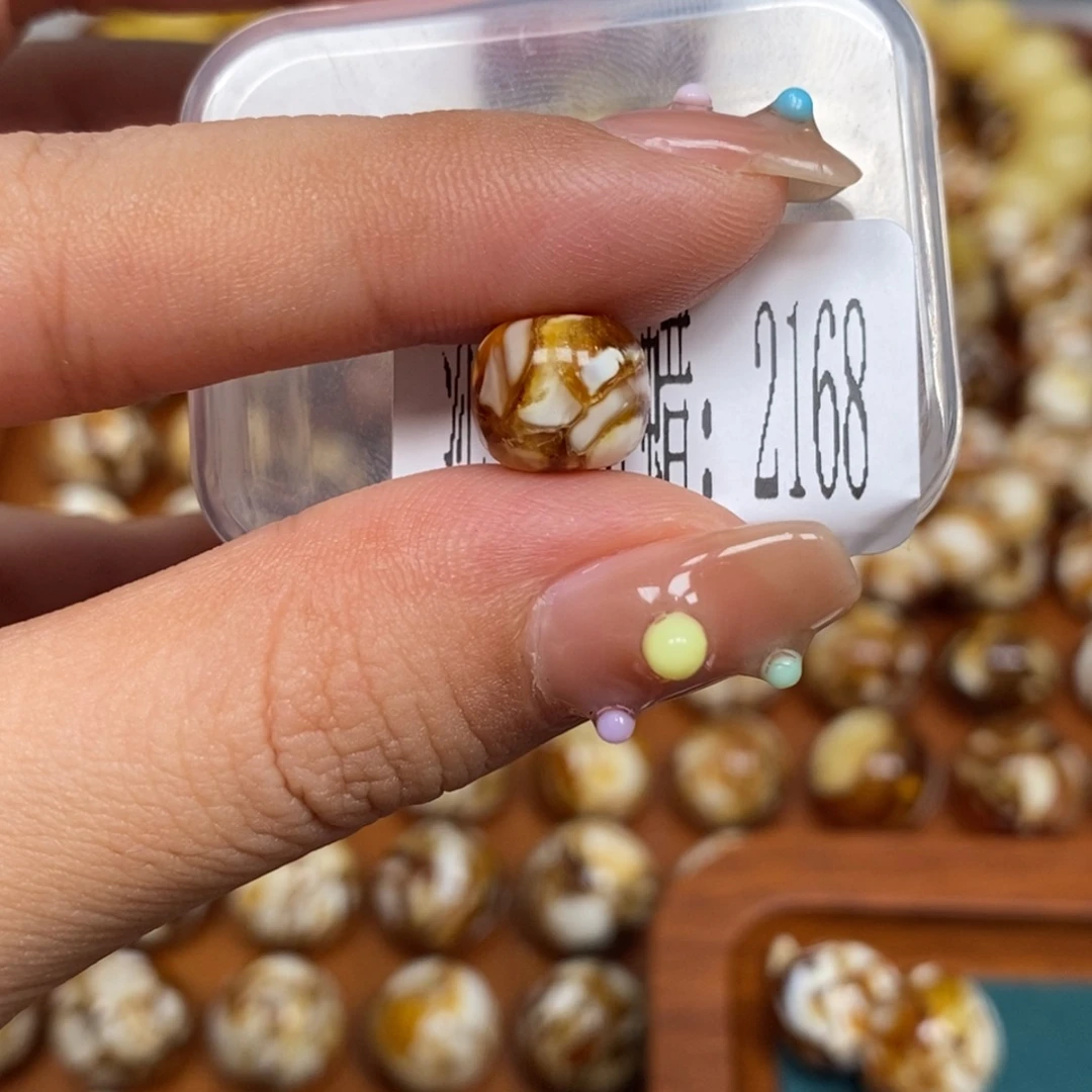 猴头核桃把件沁色圆珠老型2168