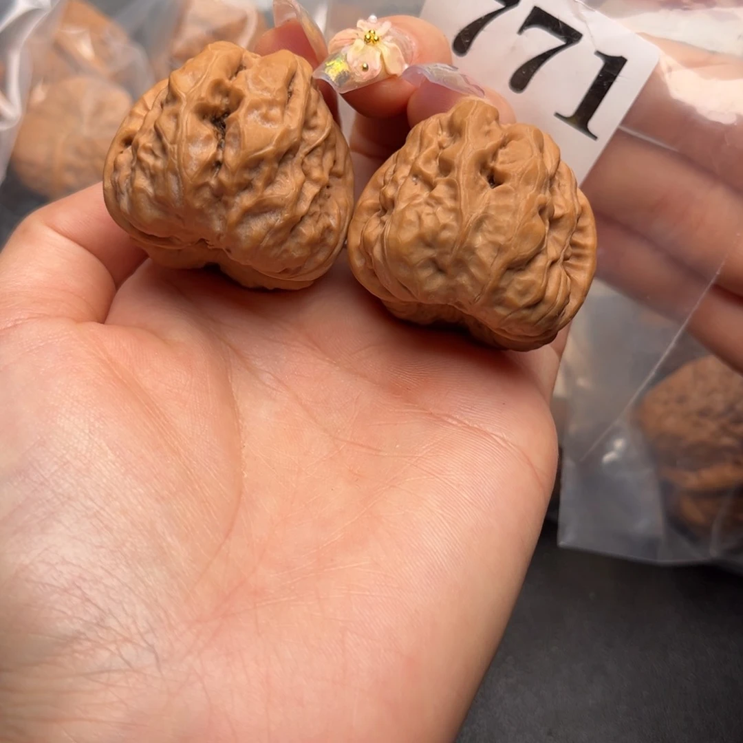 文玩核桃把件蛤蟆38➕