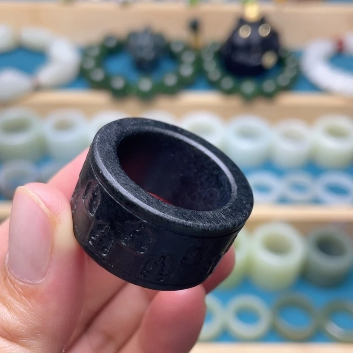 和田玉戒指未镶嵌