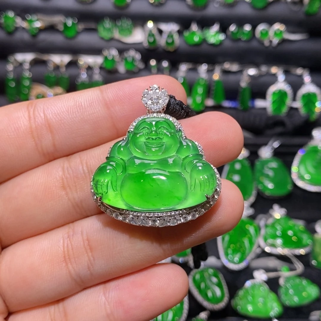 颈饰18K金镶嵌翡翠天然翡翠