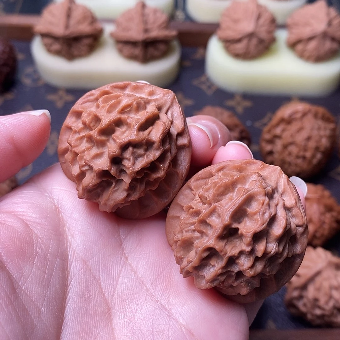 吊坠桃核全品龙鳞37尺