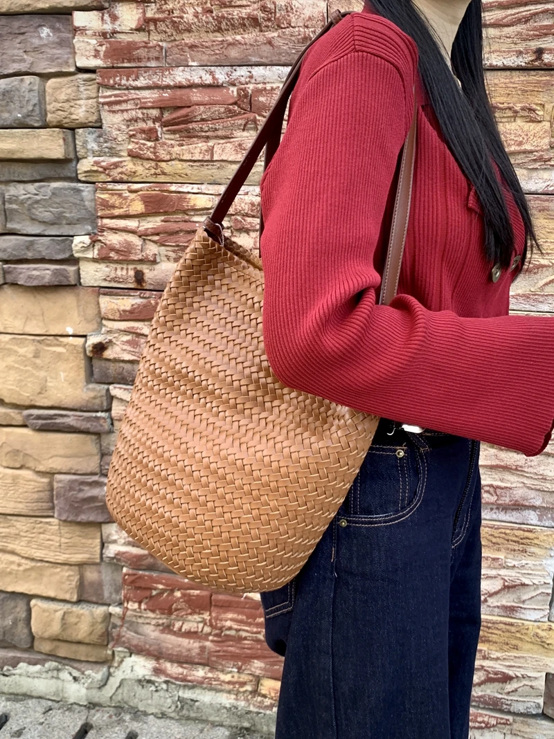 真皮轻奢手工编织包手提包设计师高级感夏季简约百搭单肩包斜挎包