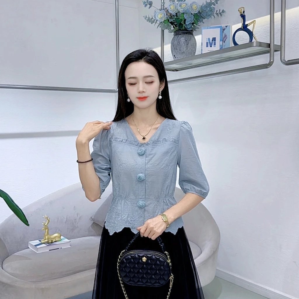 A8696法式V领五分袖衬衫女早秋新款洋气减龄显瘦百搭上衣