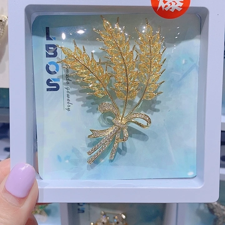 锆石铜合金麦穗胸针