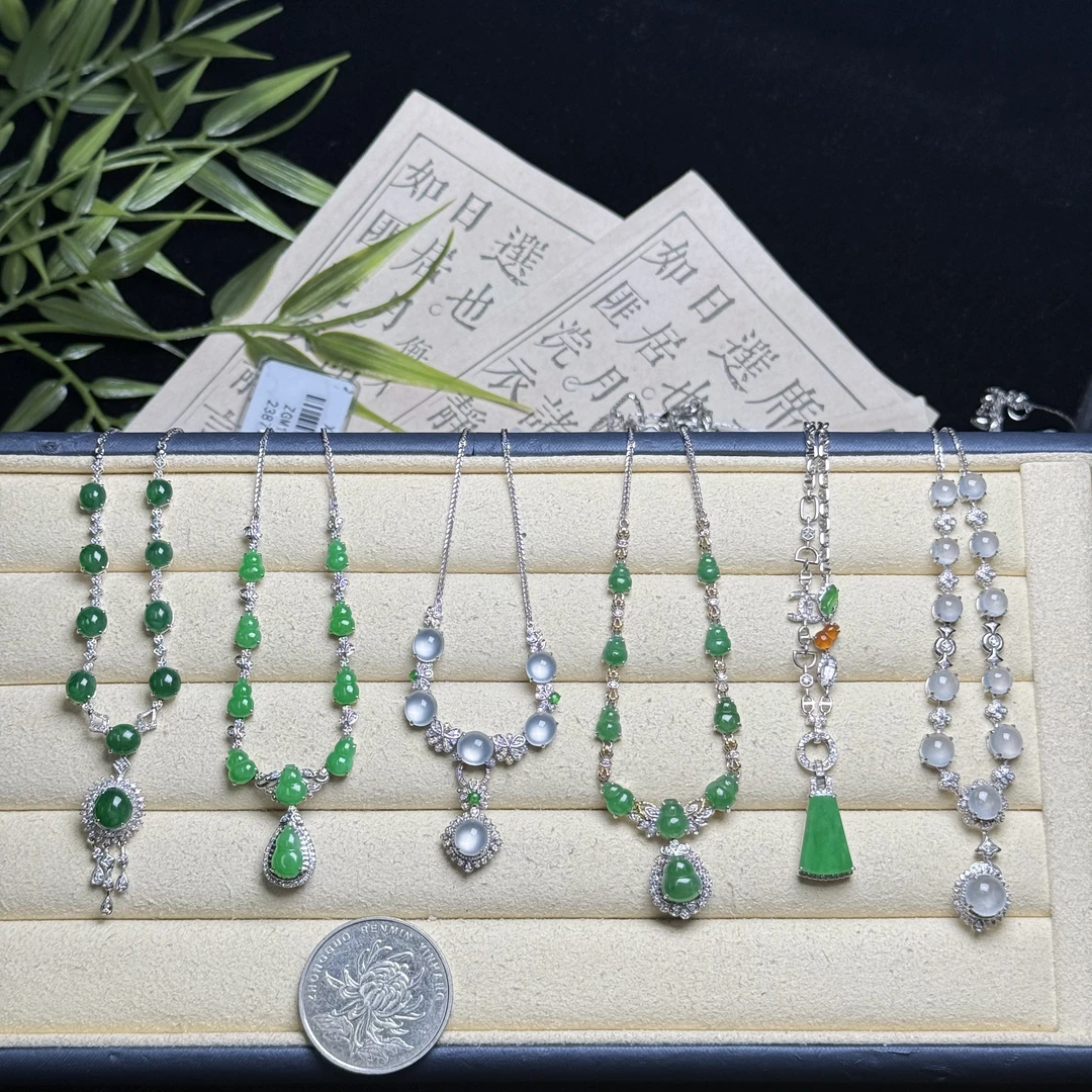 思懿珠宝 18K翡翠项链吊坠-9800-3-ZGM-多样性发一