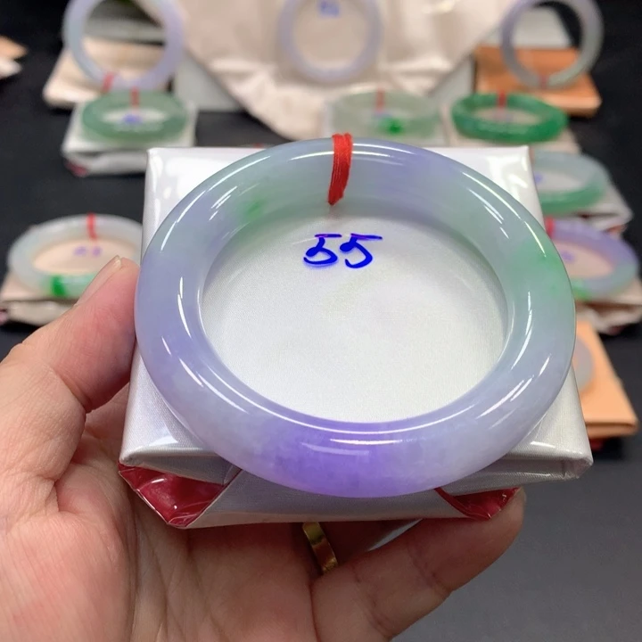 小***麦未镶嵌手镯翡翠55圈口