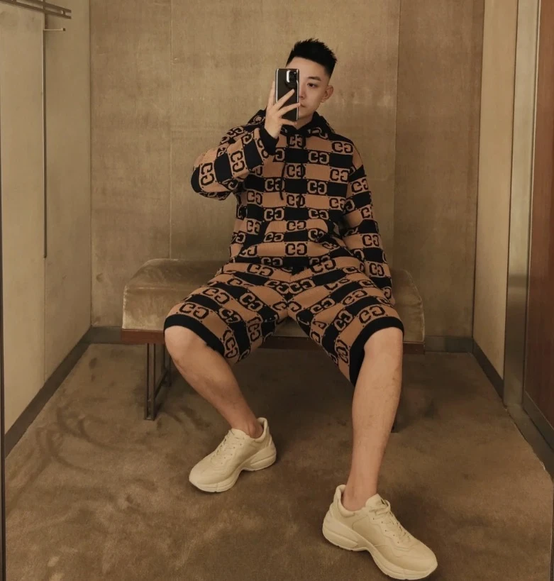 99新 GUCCI/古驰  EM0128 logo提花满印棉质休闲针织短裤 M码