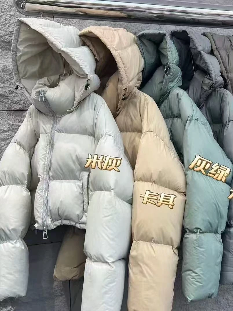 冬季新款连帽设计短款泡芙抽绳肯豆羽绒服