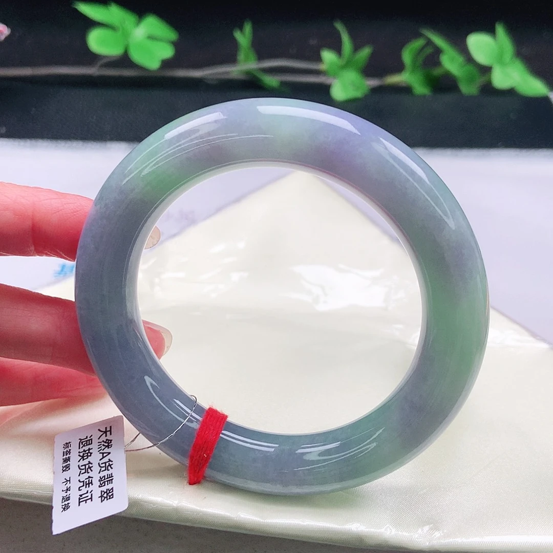 翡翠手镯未镶嵌56圆条