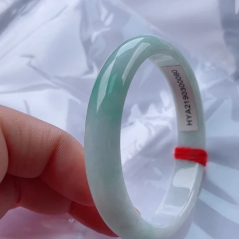 翡翠手镯未镶嵌贵妃56