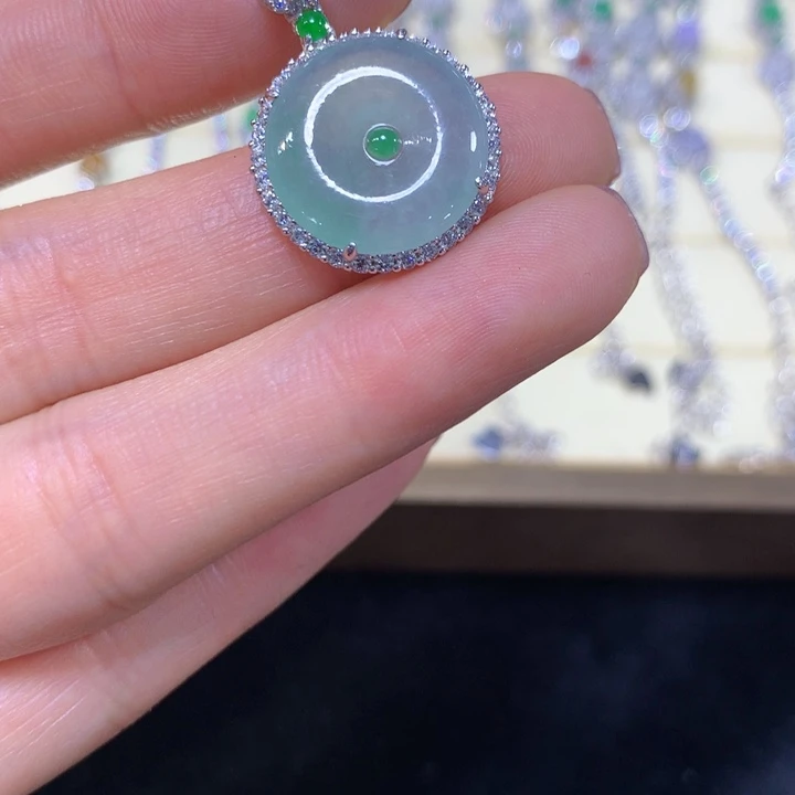 翡翠戒指未镶嵌翡翠吊坠