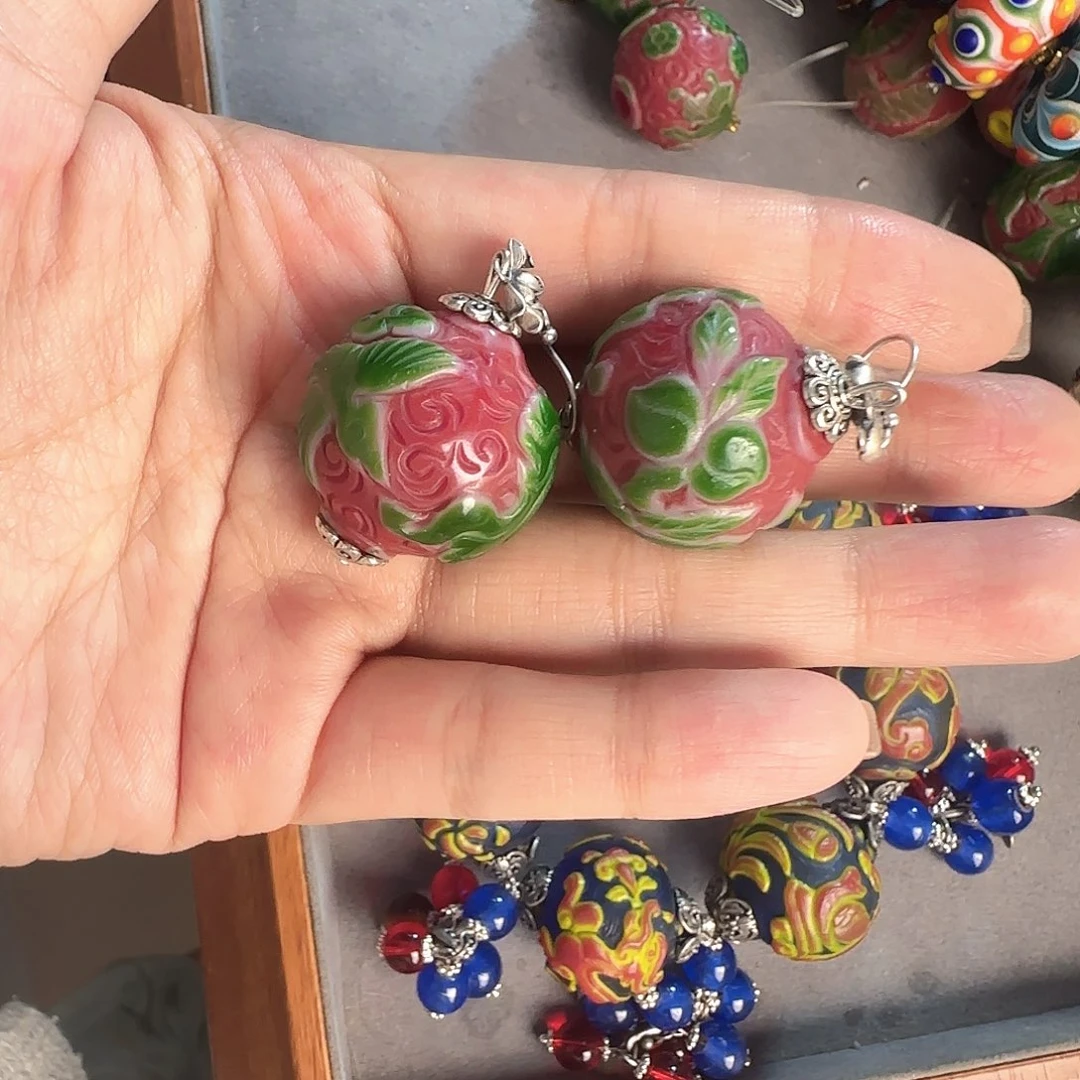 快***儿琉璃DIY老琉璃红色雕刻珠的