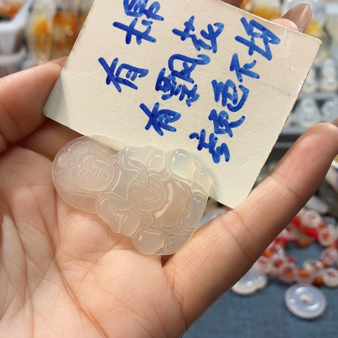 玛瑙/玉髓未镶嵌颈饰