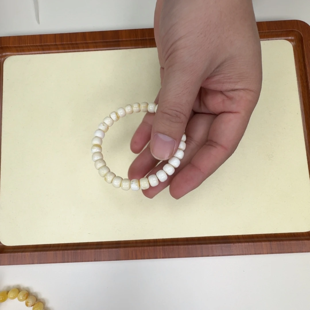 琥珀未镶嵌手链蜜蜡手串