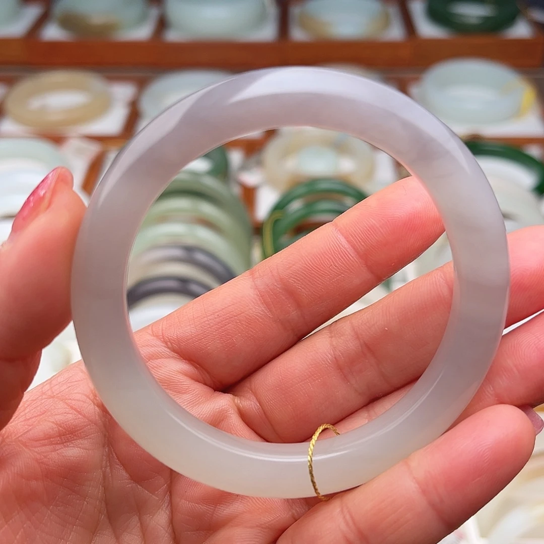 和田玉未镶嵌手镯55.5