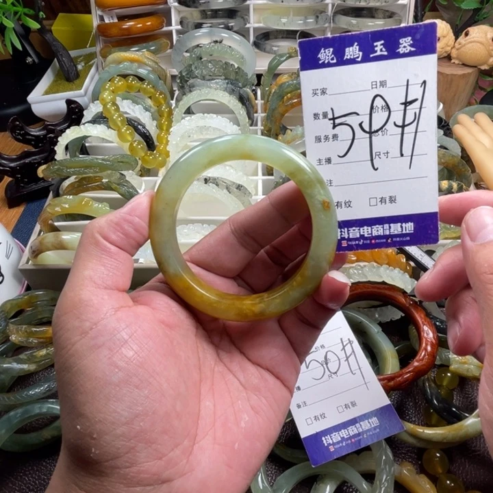 未镶嵌蛇纹石玉手镯