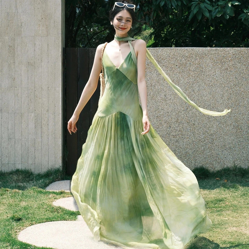 【风情万种】轻薄理肌感印花雪纺吊带长裙女夏新设法式小众连衣裙仙