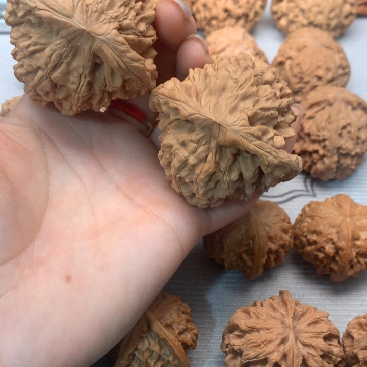 文玩核桃把件全品龙鼎47