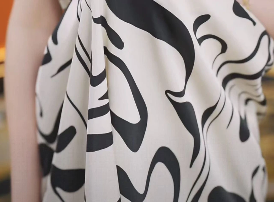 【送腰带】杭州正品2025年新款气质高端几何墨韵连衣裙女