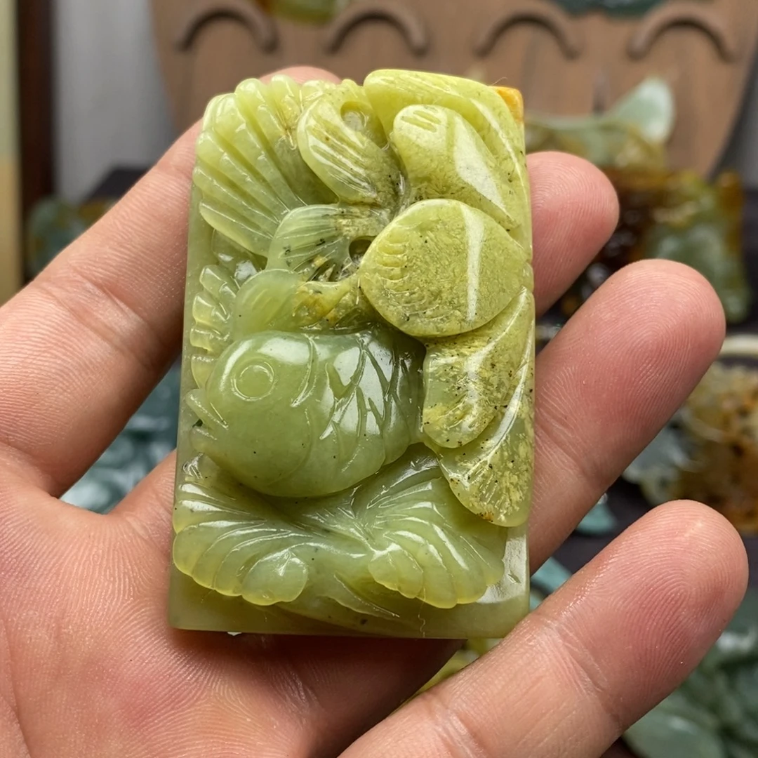 蛇纹石玉未镶嵌吊坠(不含链)